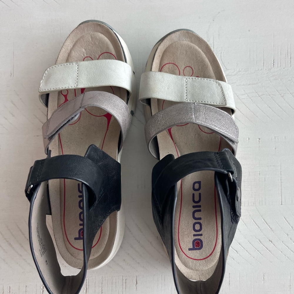 Bionica Women's Sandals - Black, Silver, and Tan